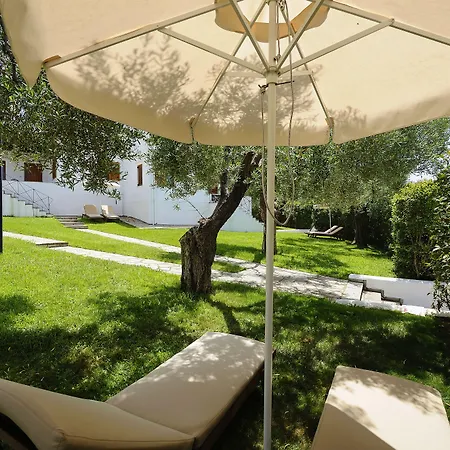 Lejlighedshotel Trikorfo Yerakini