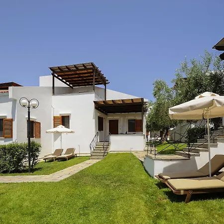 Lejlighedshotel Trikorfo 4*