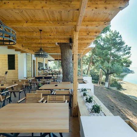 Lejlighedshotel Trikorfo Yerakini