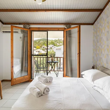 Trikorfo Lejlighedshotel 4*