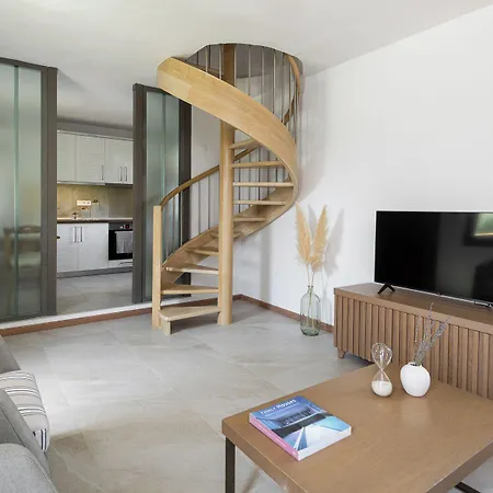 Lejlighedshotel Trikorfo 4*