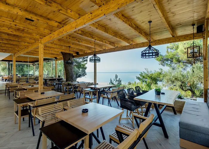 Trikorfo 4* Gerakini