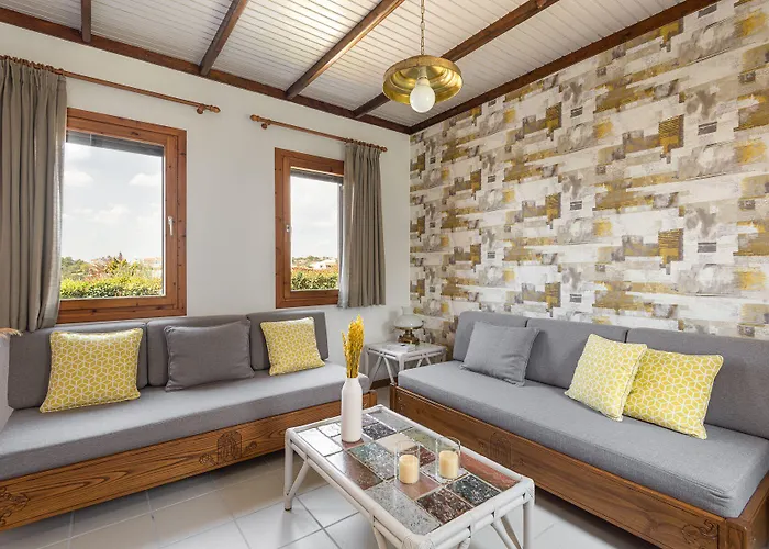 Trikorfo Aparthotel 4*