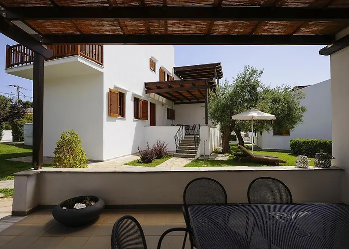 Apart Otel Trikorfo Gerakini