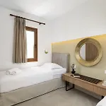 Trikorfo غيراكيني