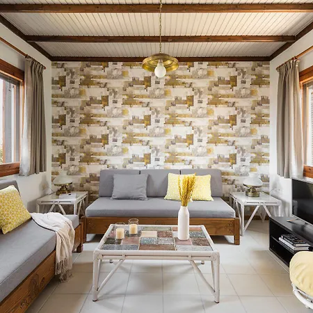 Aparthotel Trikorfo 4*