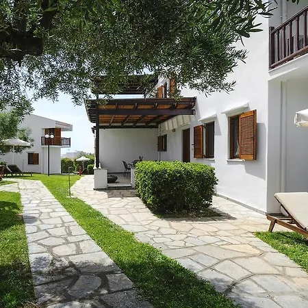 Trikorfo Hotel apartamentowy 4*