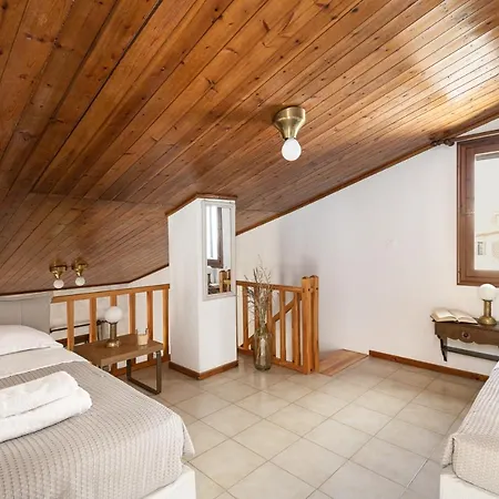 Trikorfo Hotel de apartamente 4*